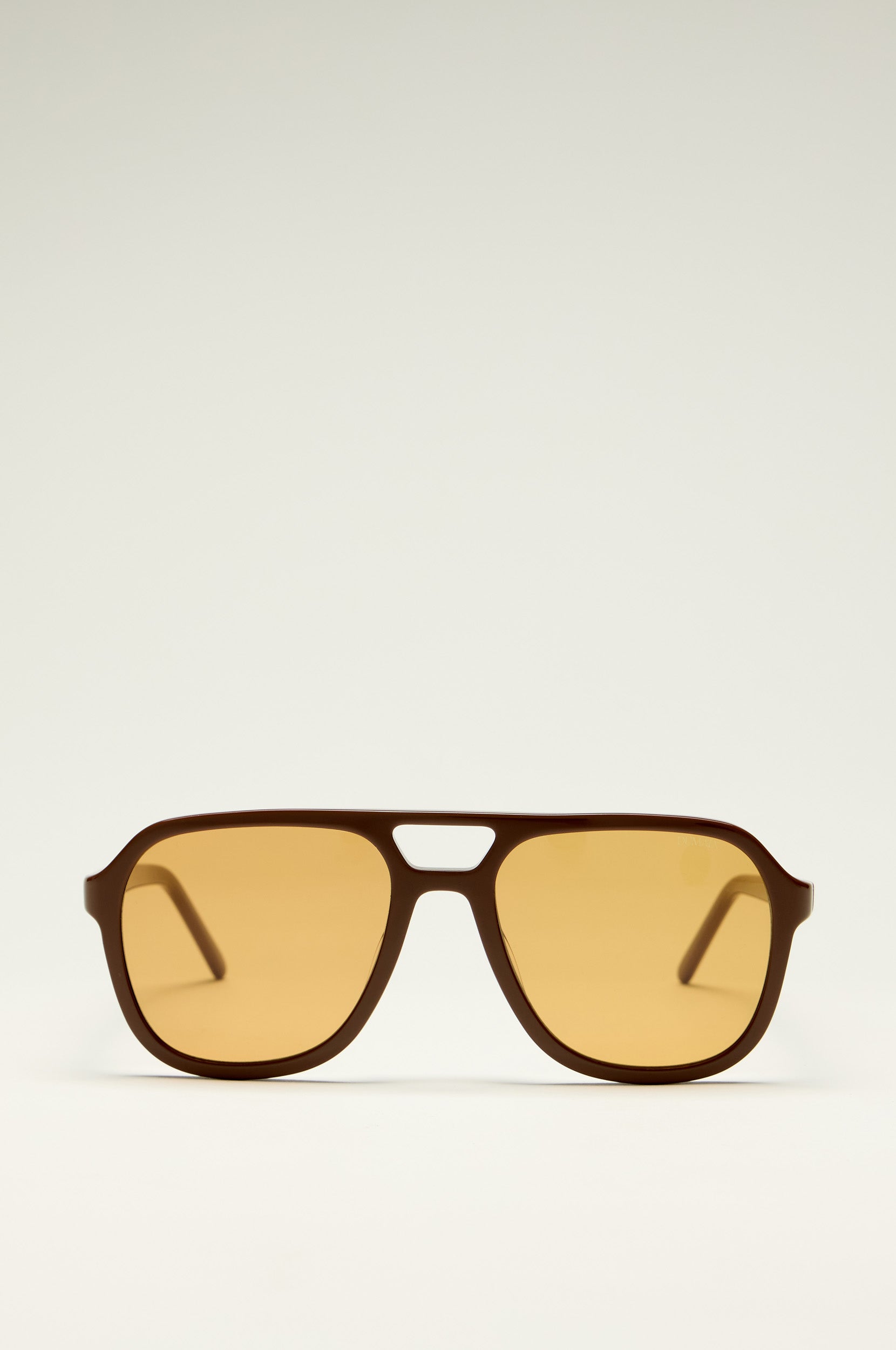 Deline - Brown
