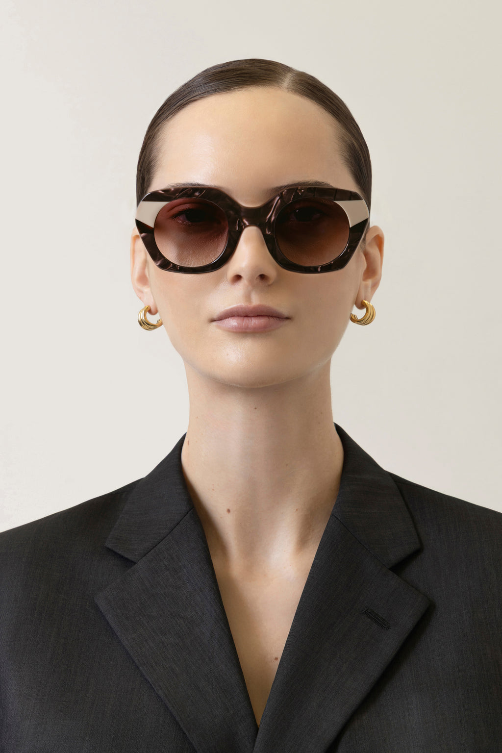 Dominique - Brown LIMITED EDITION